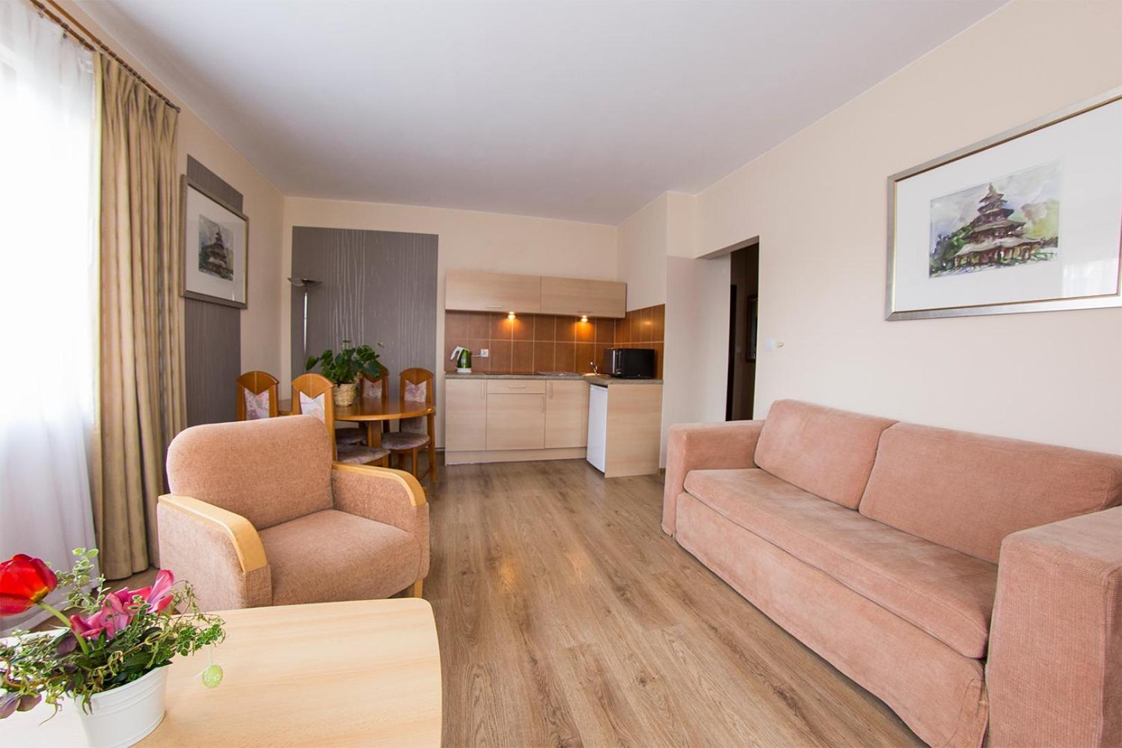 Apartamento Wisniowy Sad Kudowa-Zdrój Exterior foto